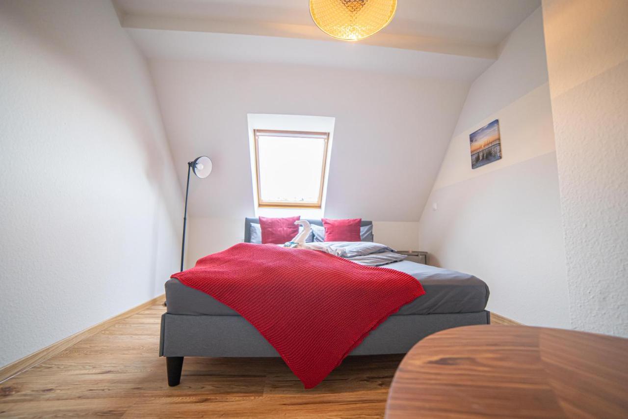 Fullhouse - Zwickau - L8 - Balcony - Smarttv - Nespresso Apartment Luaran gambar