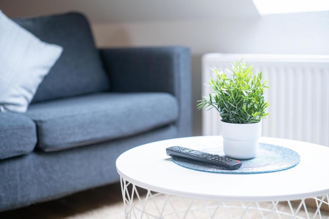 Fullhouse - Zwickau - L8 - Balcony - Smarttv - Nespresso Apartment Luaran gambar