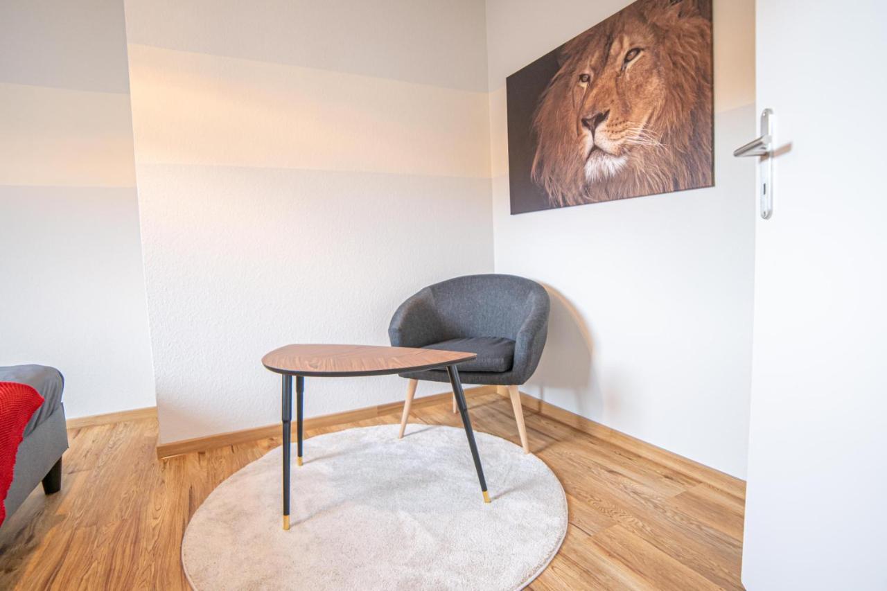 Fullhouse - Zwickau - L8 - Balcony - Smarttv - Nespresso Apartment Luaran gambar