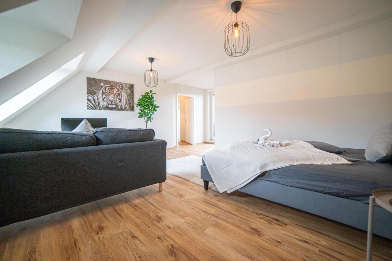 Fullhouse - Zwickau - L8 - Balcony - Smarttv - Nespresso Apartment Luaran gambar
