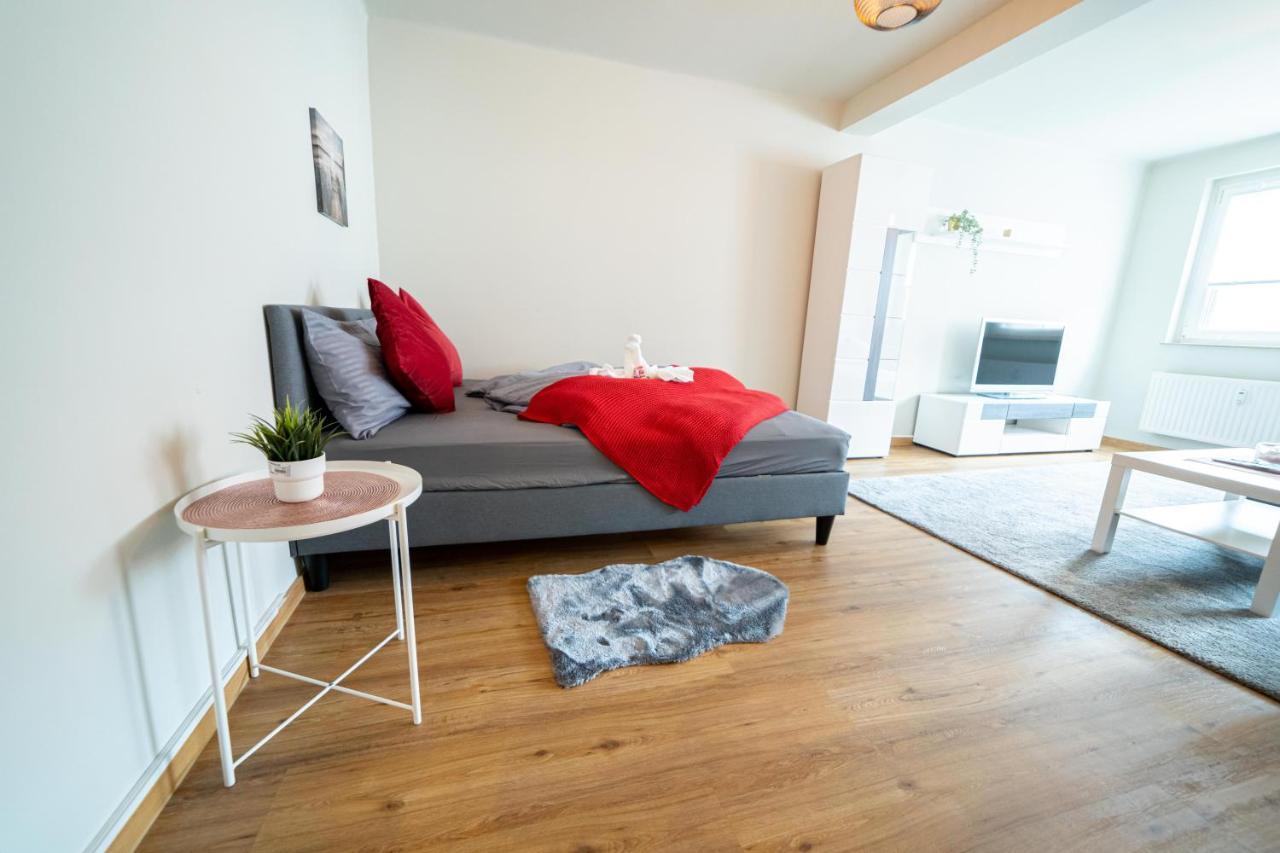 Fullhouse - Zwickau - L8 - Balcony - Smarttv - Nespresso Apartment Luaran gambar