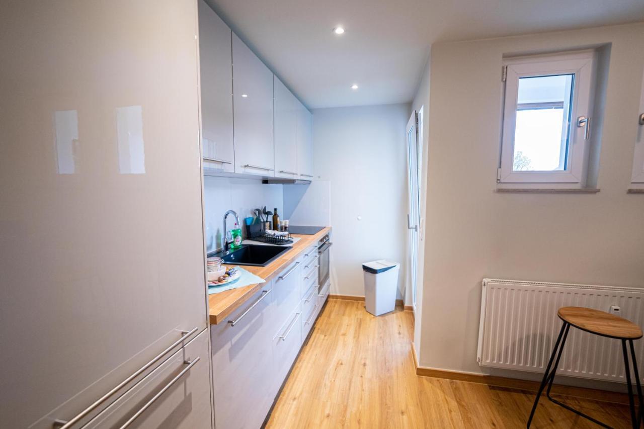Fullhouse - Zwickau - L8 - Balcony - Smarttv - Nespresso Apartment Luaran gambar