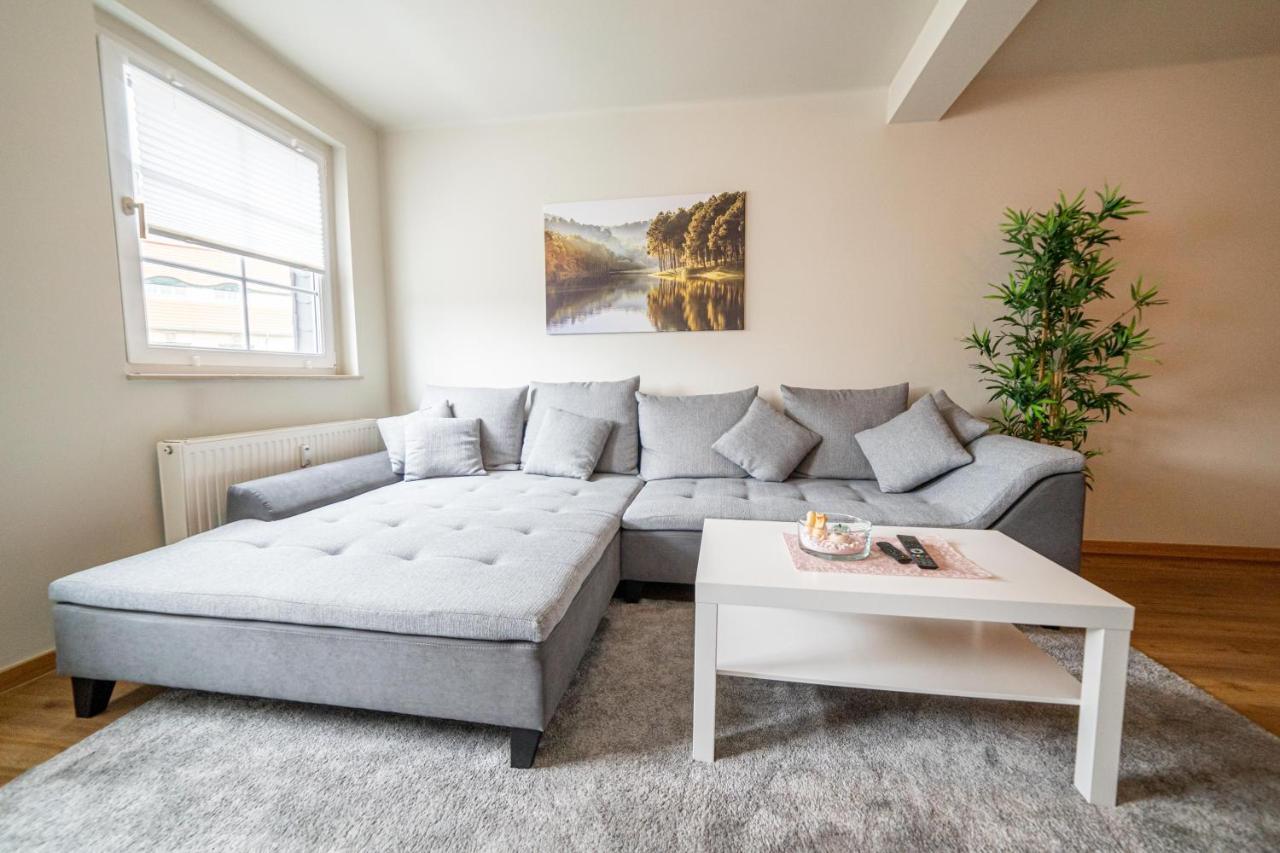 Fullhouse - Zwickau - L8 - Balcony - Smarttv - Nespresso Apartment Luaran gambar